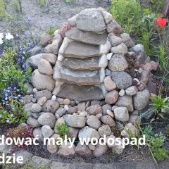 Mała fontanna ogrodowa jak zrobić – proste kroki do stworzenia efektu w ogrodzie
